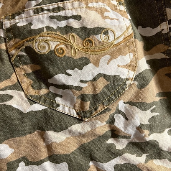 Greendog's Girls' Size 16 Army Fatigue Skorts NWT - Picture 12 of 13